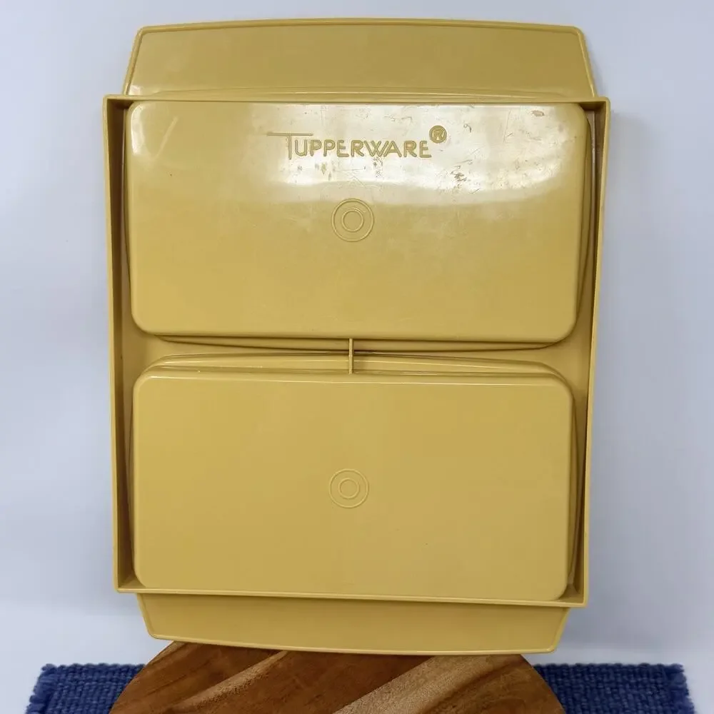 Tupperware 723 4 Harvest Gold Deviled Egg Container Tray Keeper w/Lid & Inserts